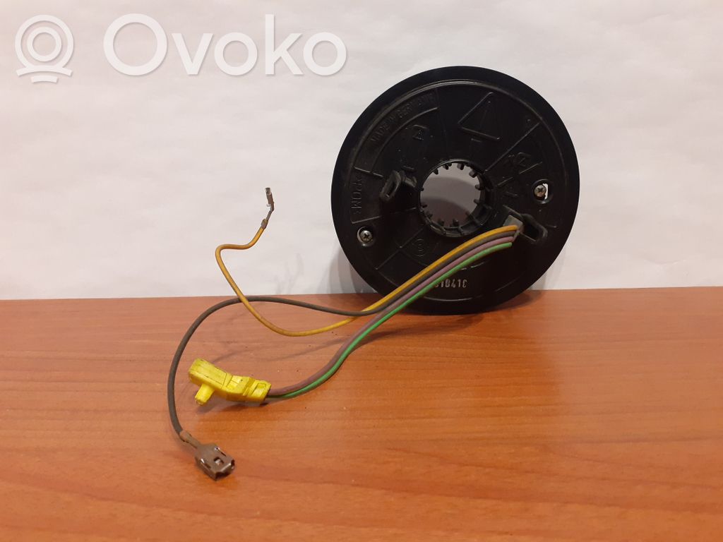 Mercedes-Benz C W202 Oro pagalvių juosta (srs žiedas) 