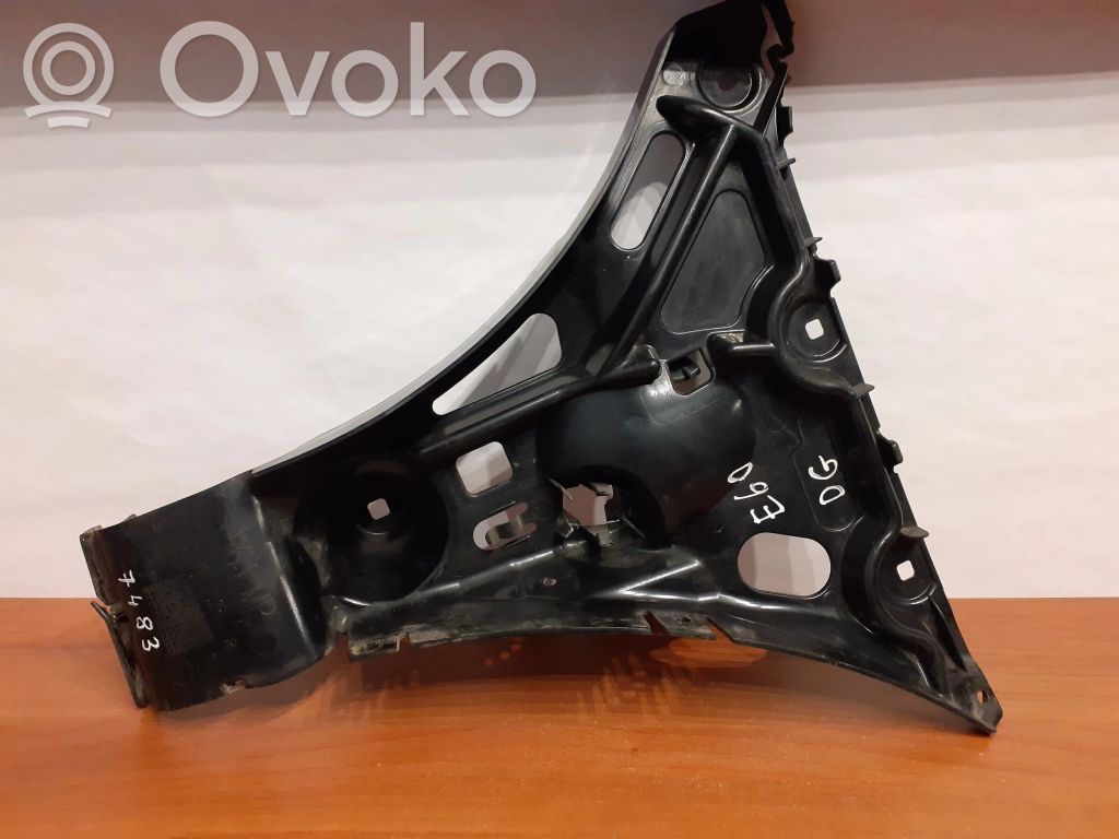 BMW 5 E60 E61 Galinis laikiklis bamperio 