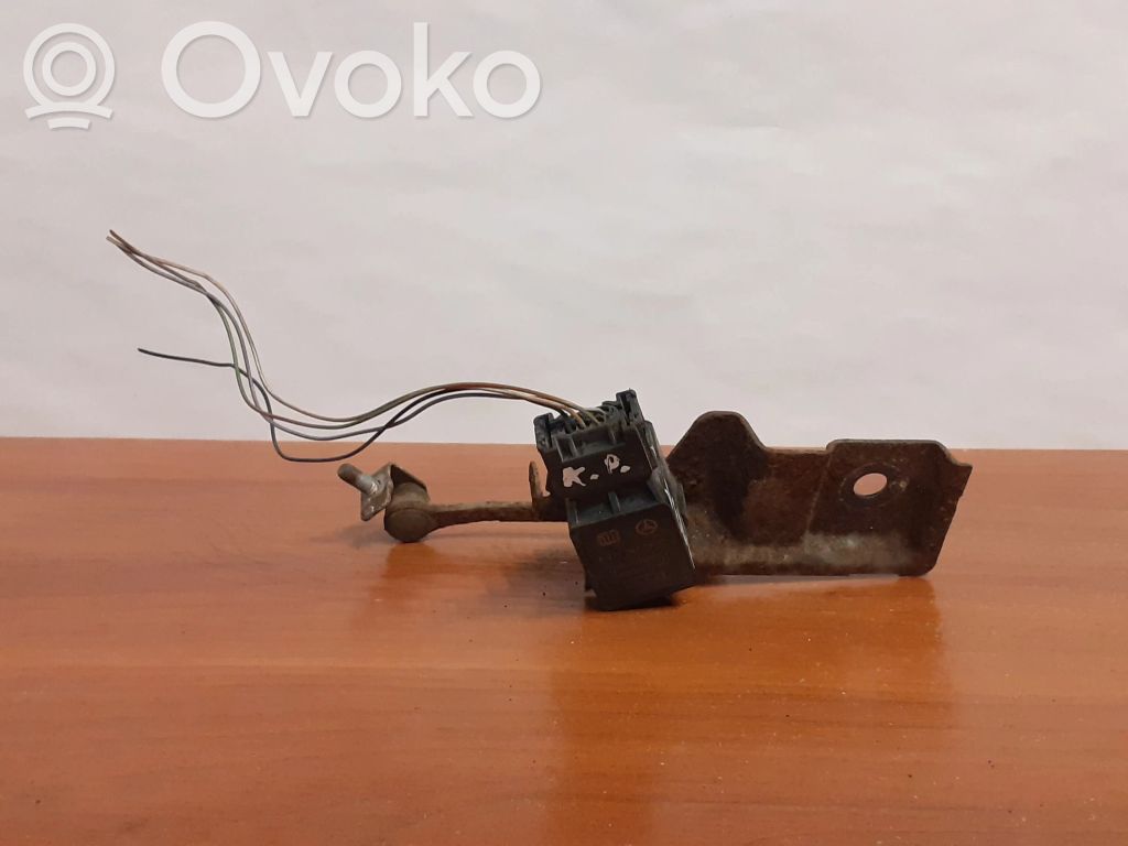 Mercedes-Benz S W220 Sensor de nivel del faro delantero/principal 