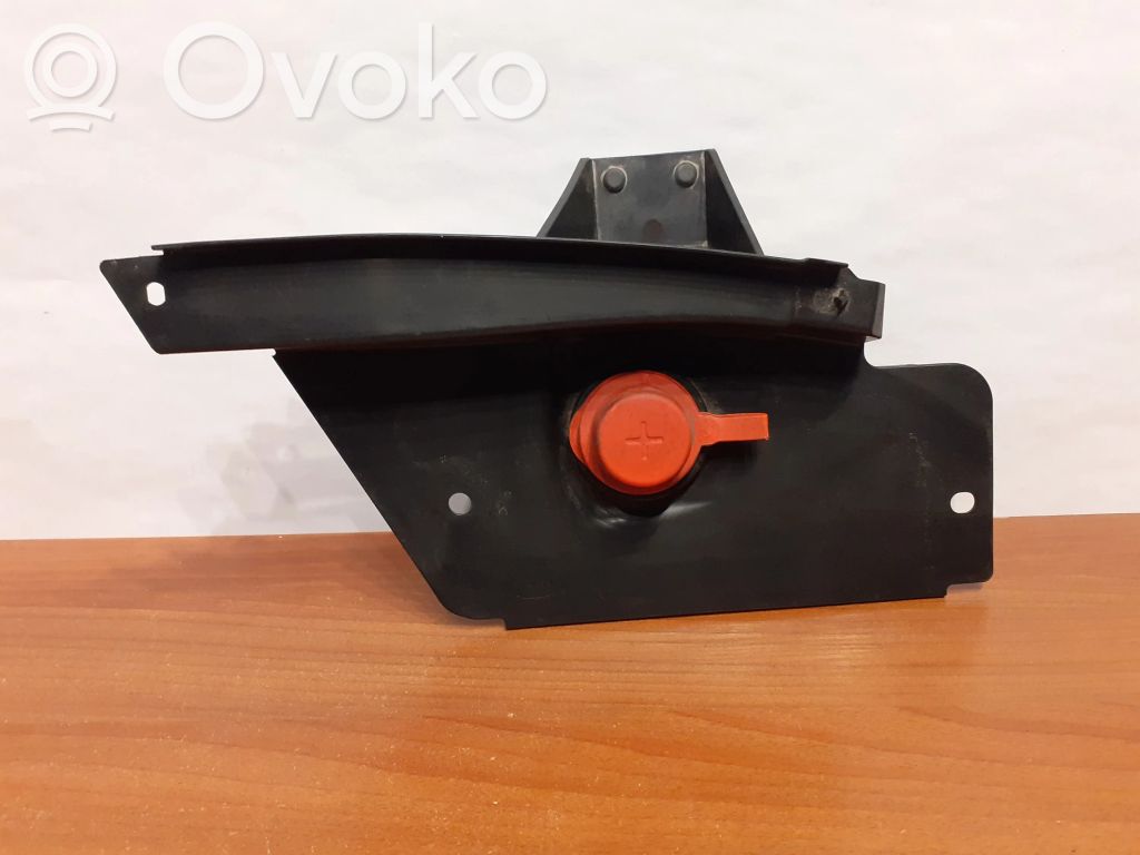 BMW 1 F40 Battery box tray cover/lid 