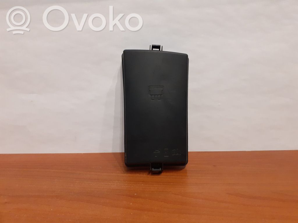 Skoda Kodiaq Fuse box cover 
