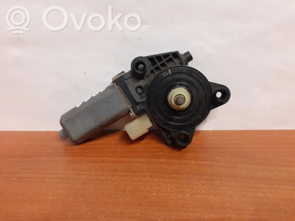 Mercedes-Benz C W203 Rear window lifting mechanism without motor 