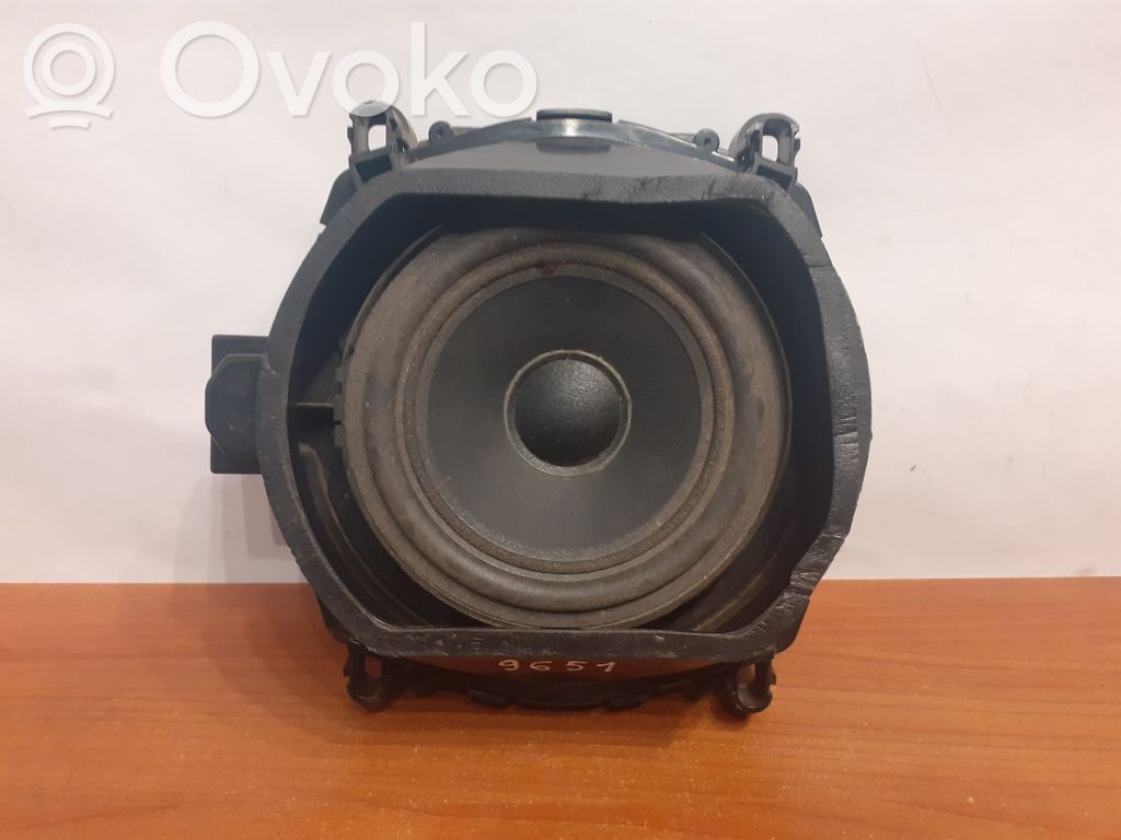 BMW X5 E70 Altavoz subwoofer 