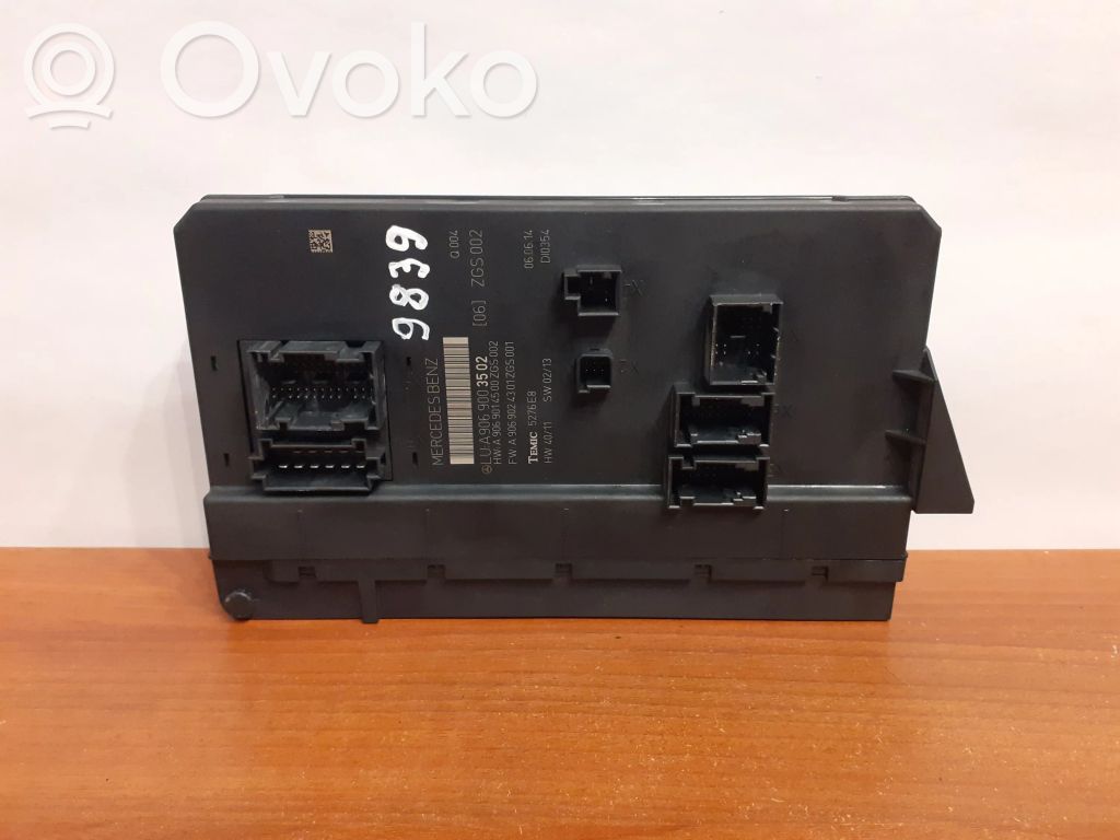Mercedes-Benz Sprinter W906 Fuse module 