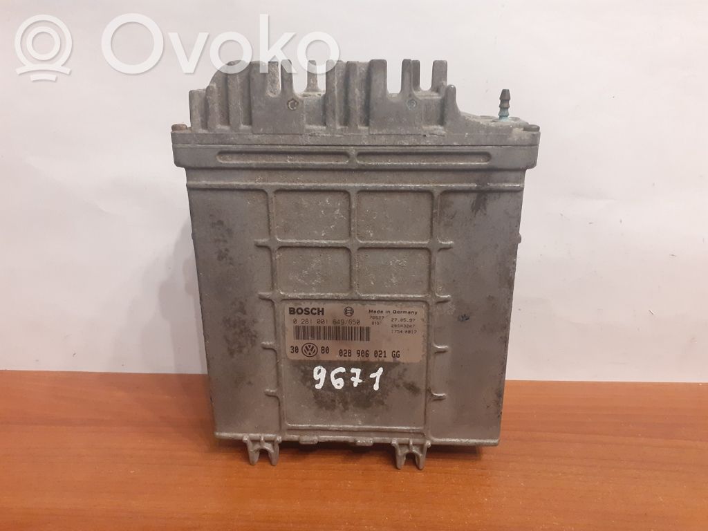 Volkswagen Golf IV Engine control unit/module 