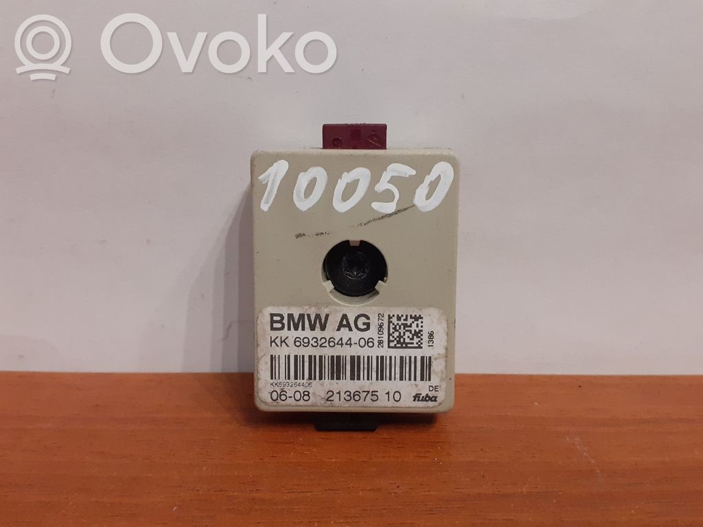 BMW 5 E60 E61 Wzmacniacz anteny 