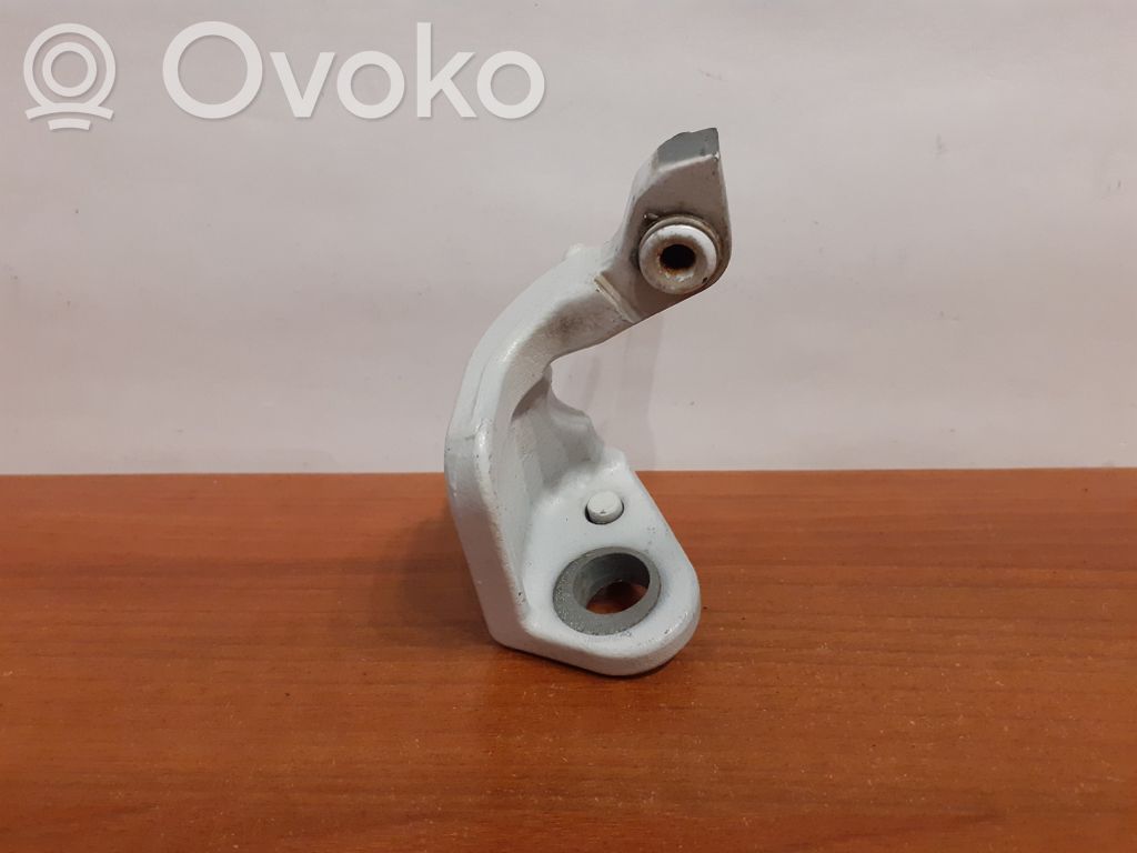 Front door upper hinge   10197,BK21V22811AH