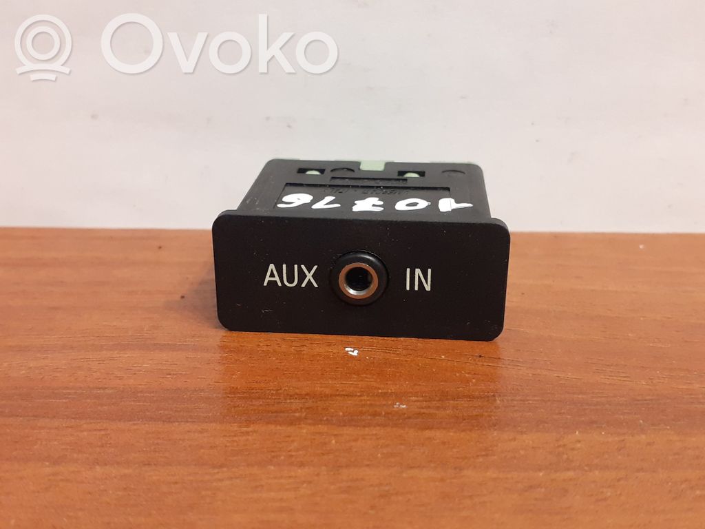 BMW X5 E70 Câble adaptateur AUX 