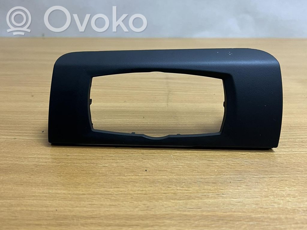 BMW X5 E70 Dashboard glove box trim 