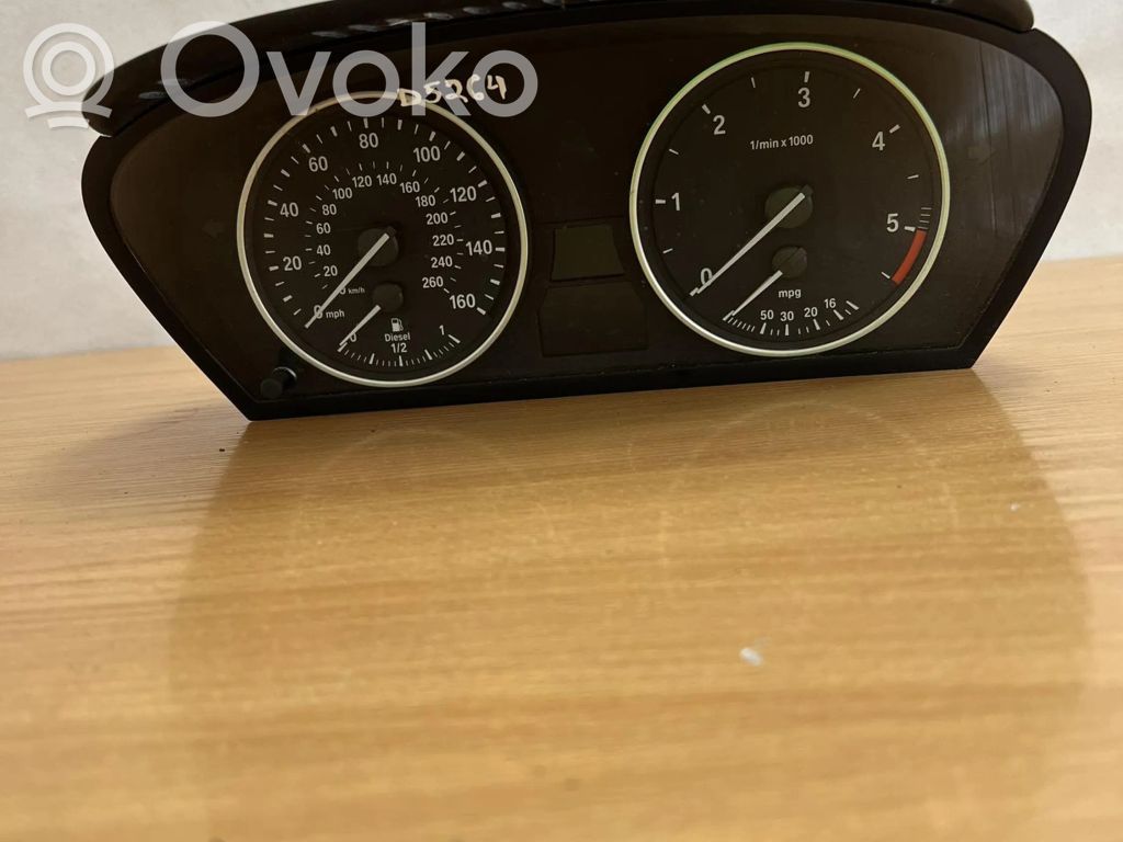 BMW X5 E70 Speedometer (instrument cluster) 