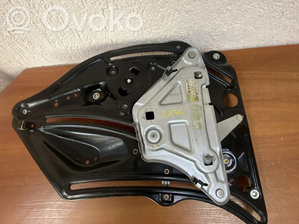 Mercedes-Benz E A207 Rear window lifting mechanism without motor 