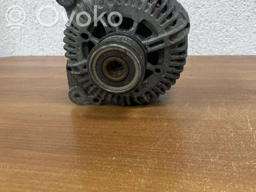 Volkswagen PASSAT B6 Ģenerators 