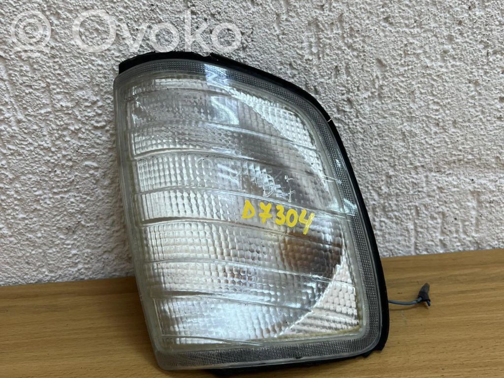Mercedes-Benz E W124 Lampa przednia 