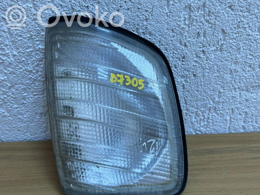 Mercedes-Benz E W124 Lampa przednia 