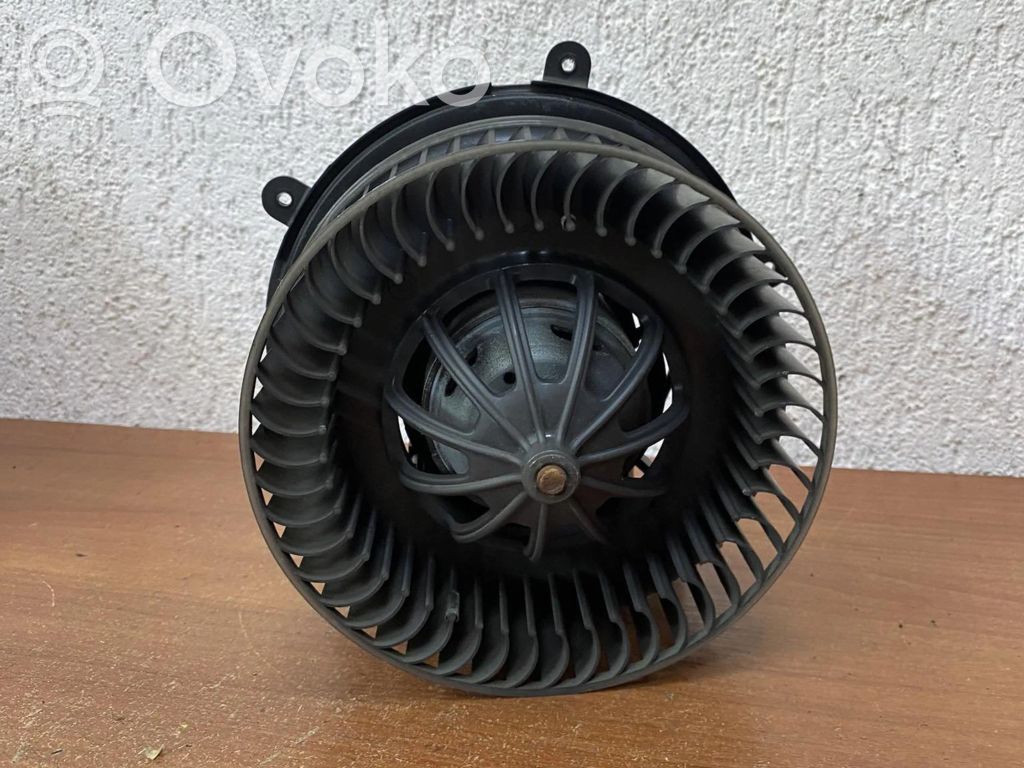 BMW 7 E65 E66 Mazā radiatora ventilatora reostats 