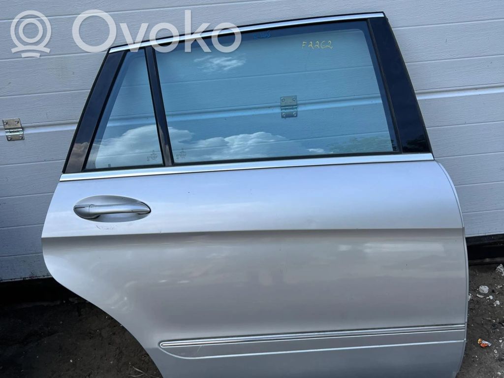 Mercedes-Benz R W251 Rear door 