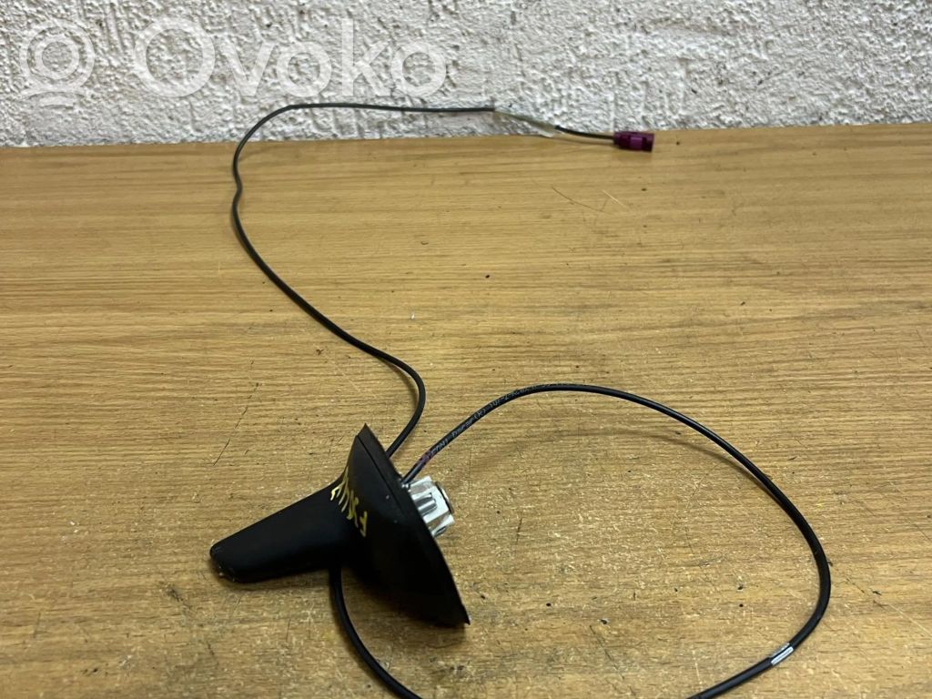 Mercedes-Benz C W204 Antenă GPS aeriană 