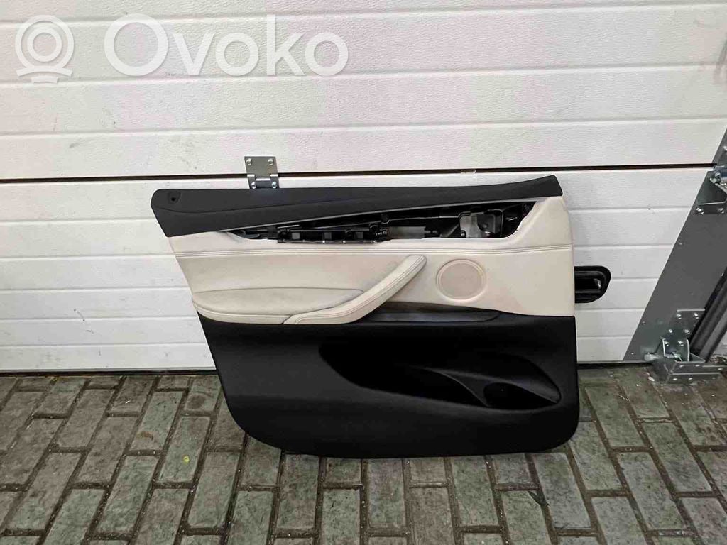 BMW X5 F15 Rivestimento del pannello della portiera anteriore 