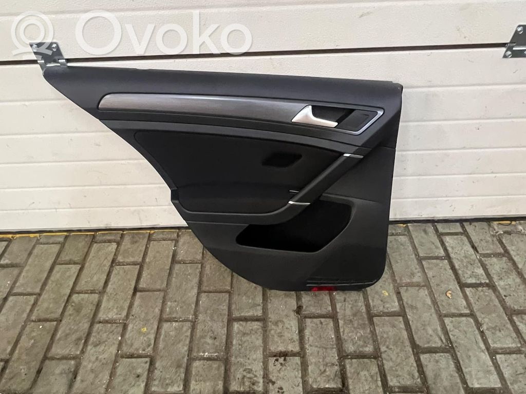 Volkswagen Golf VII Boczki / Poszycie drzwi tylnych 