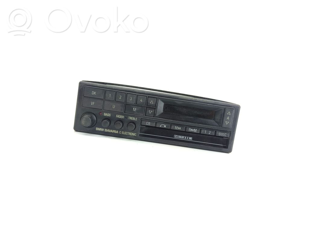 BMW 5 E34 Radio / CD/DVD atskaņotājs / navigācija 