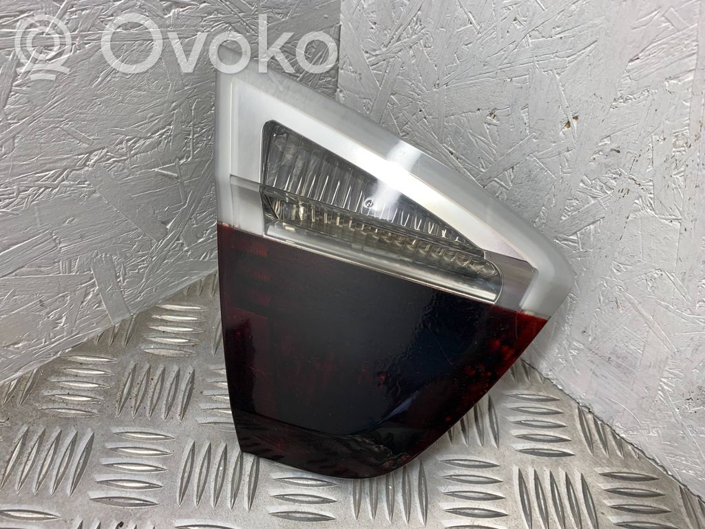 BMW 3 E90 E91 Tailgate rear/tail lights 