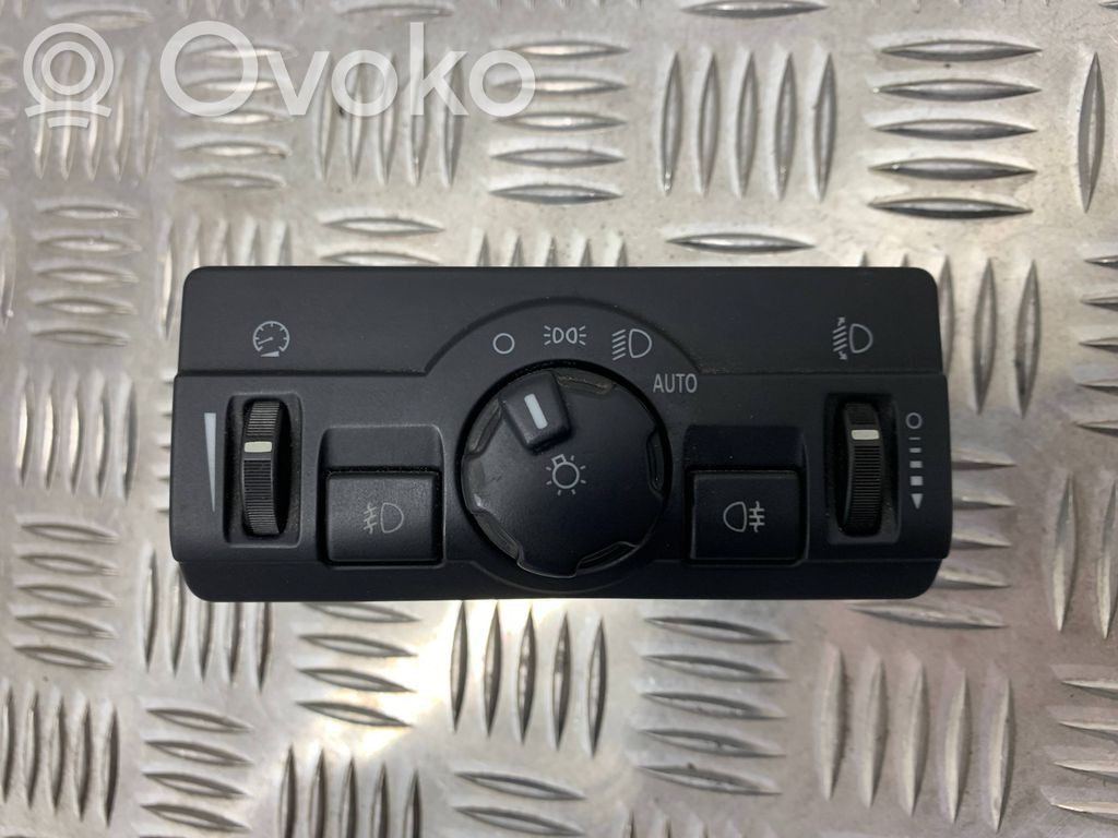 Land Rover Freelander 2 - LR2 Light switch 