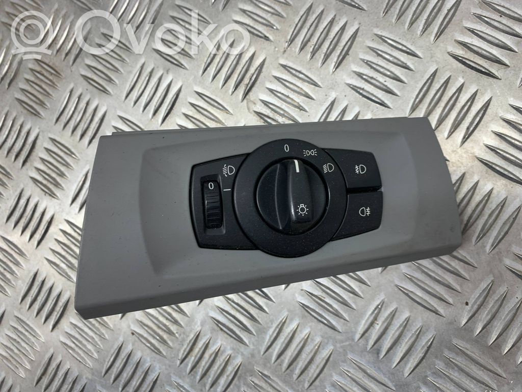 Light switch   6932794,33600102,00050764905001152