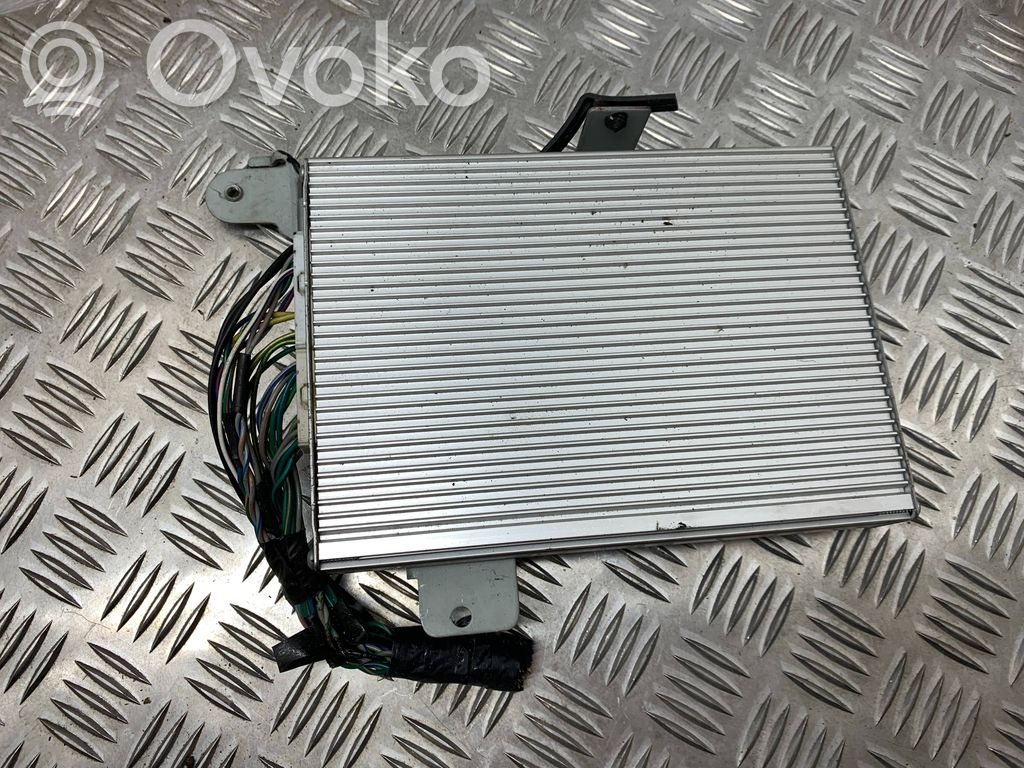 Chrysler Voyager Звукоусилитель 