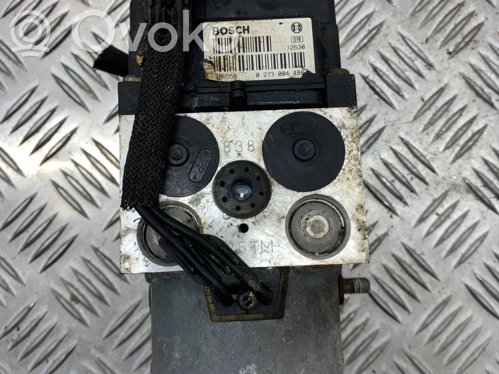 Mitsubishi Carisma Bomba de ABS 