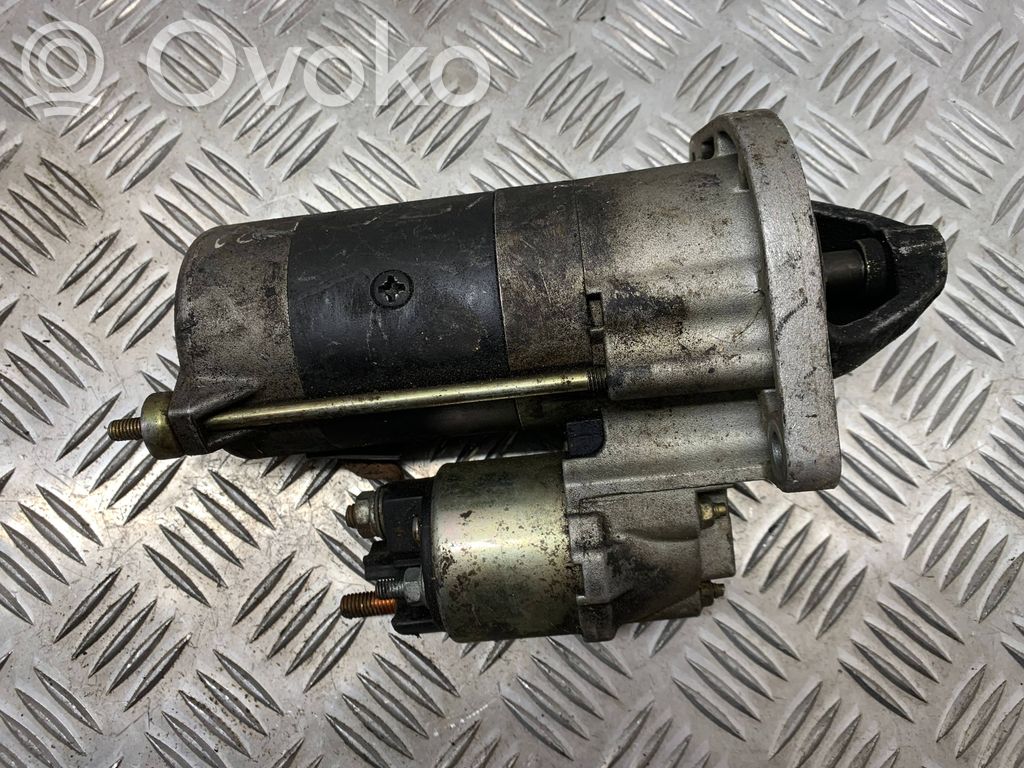 Starteris   63111005