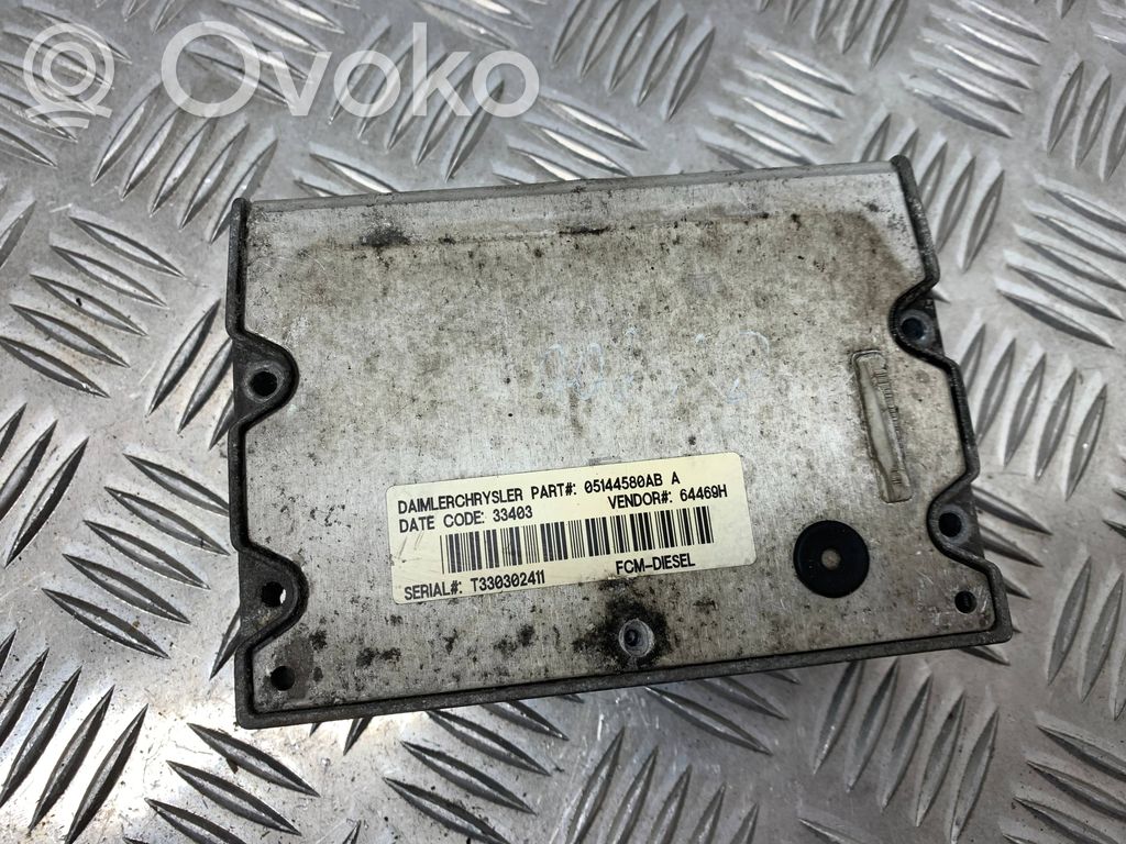 Chrysler Voyager Fuse module 