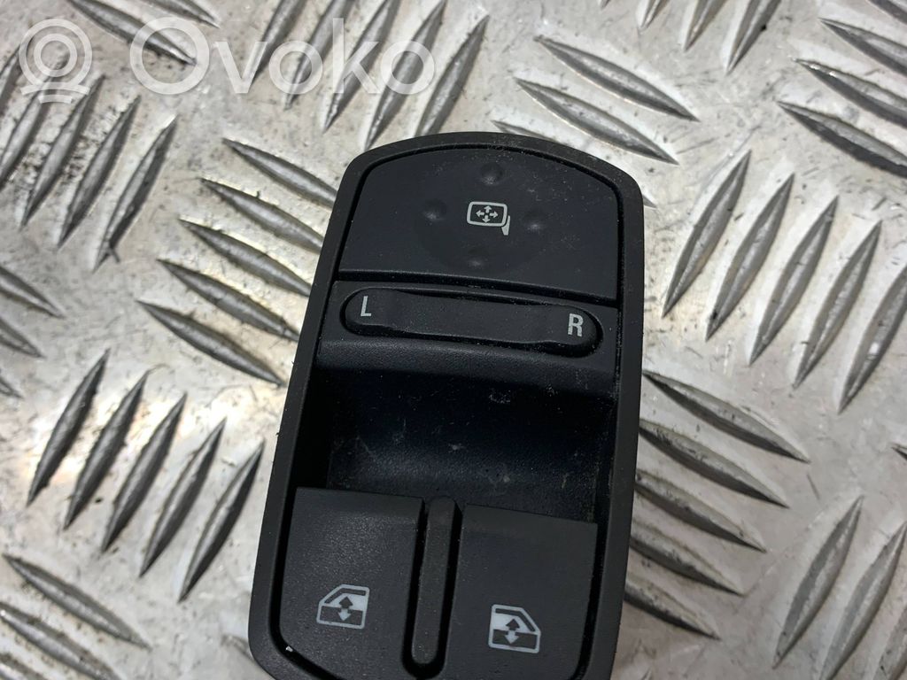 Opel Corsa D Electric window control switch 