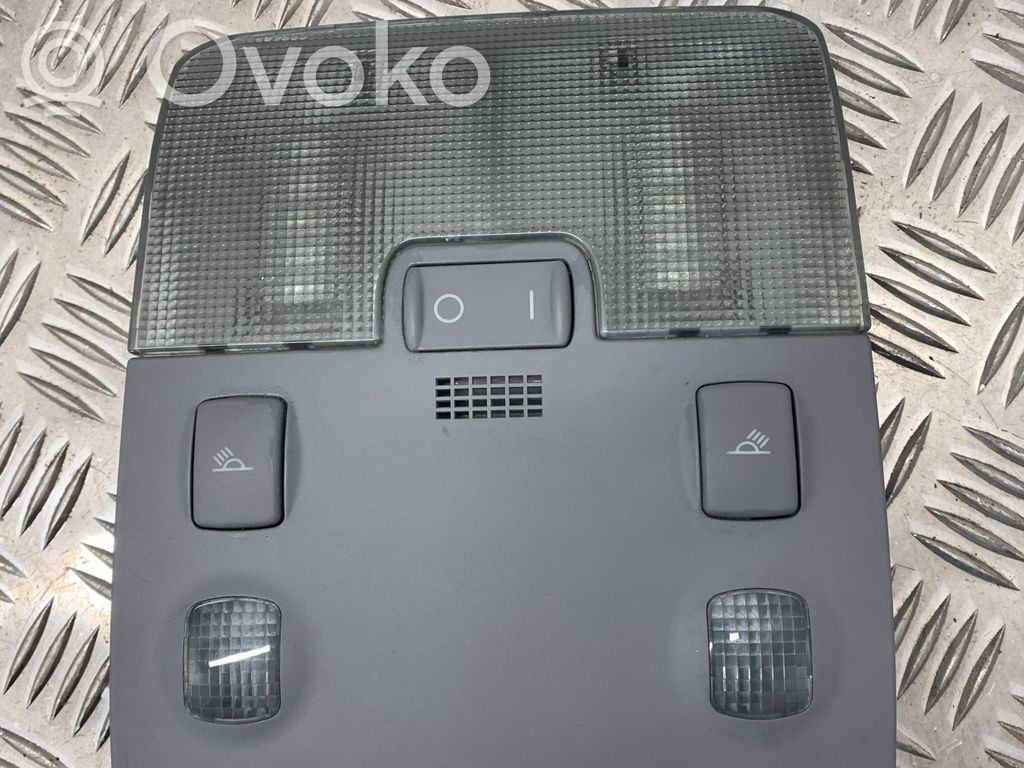 Audi A4 S4 B5 8D Etuistuimen valo 