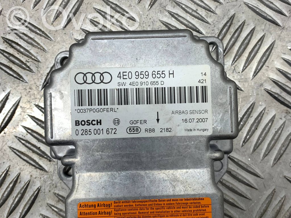 Audi A8 S8 D3 4E Airbag control unit/module 