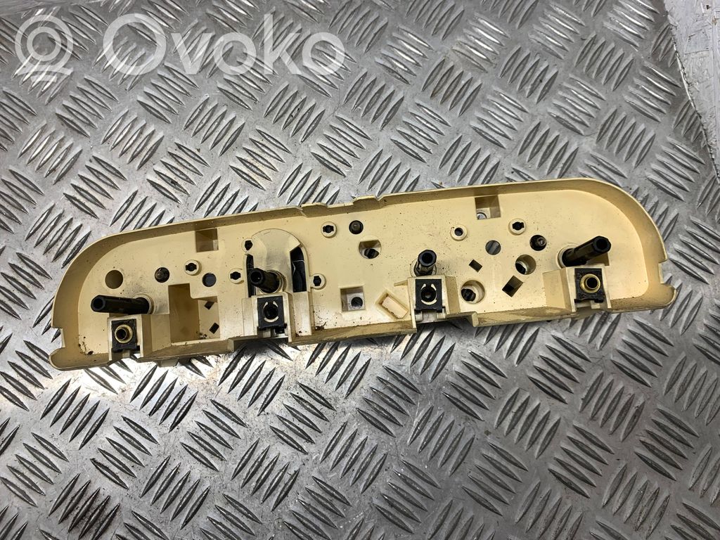 Opel Omega B1 Climate control unit 