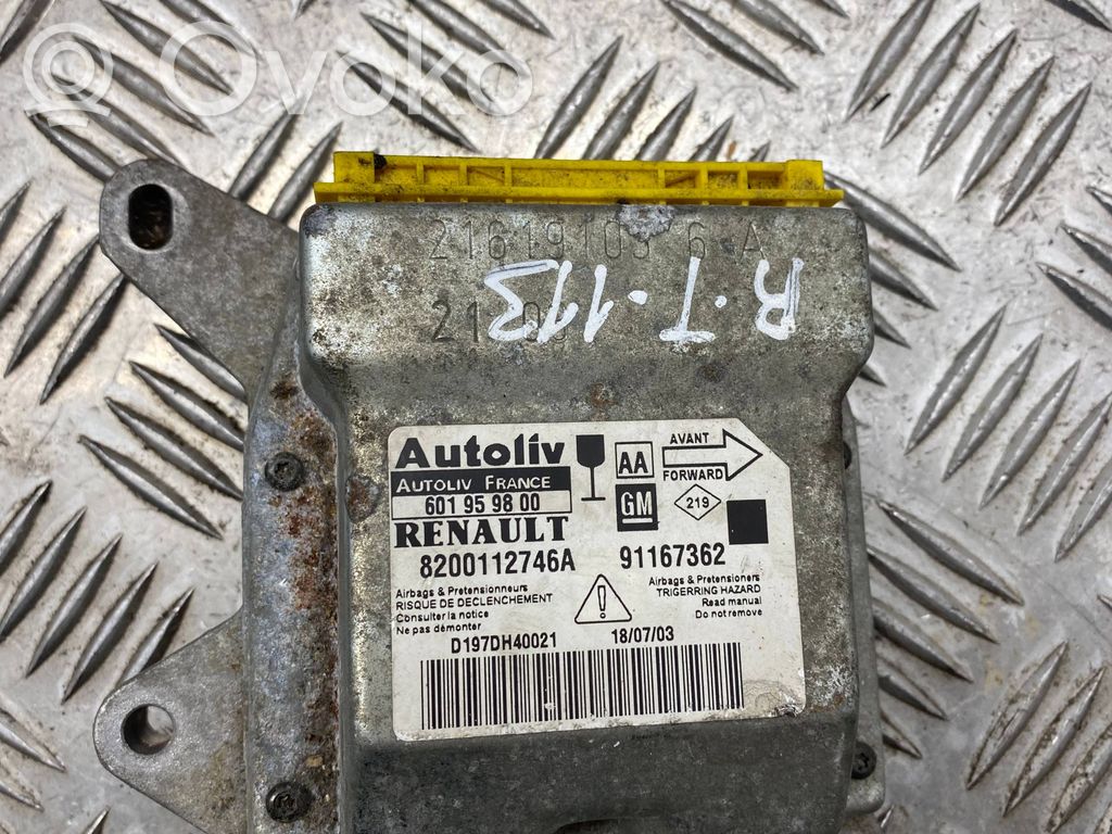 Renault Trafic II (X83) Airbag control unit/module 