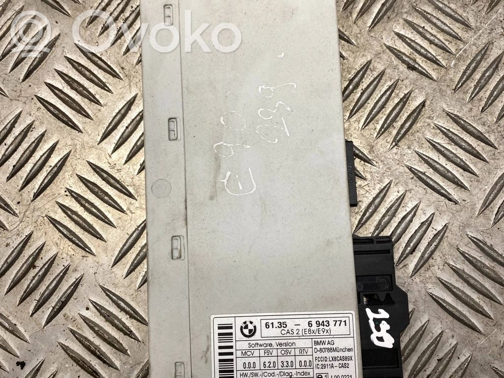 Central body control module   6943771,5WK49412BF
