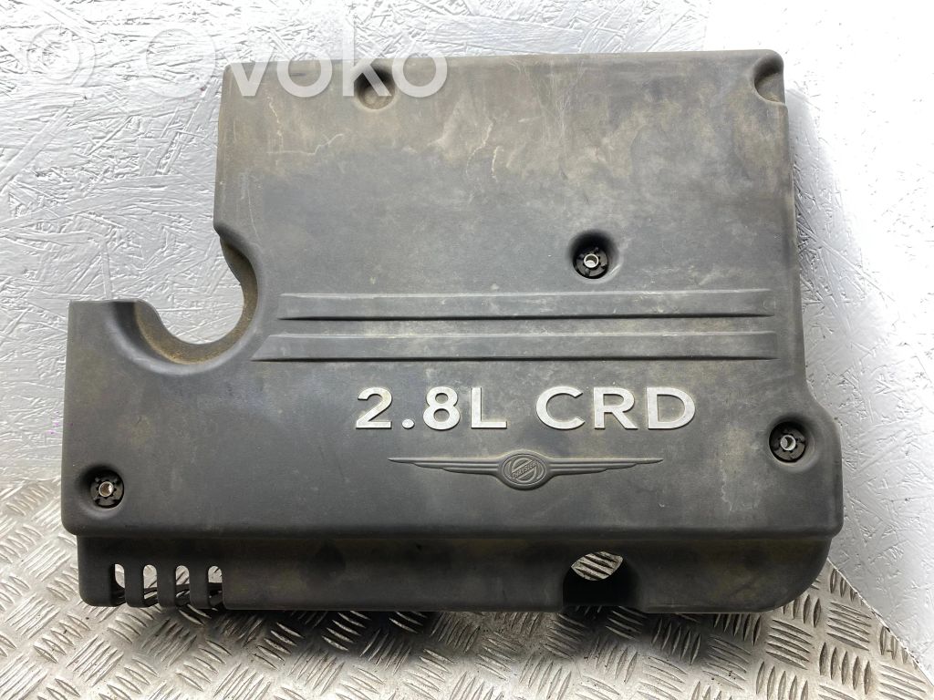 Chrysler Voyager Motorabdeckung 