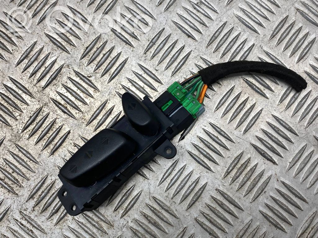 Chrysler Voyager Seat control module 
