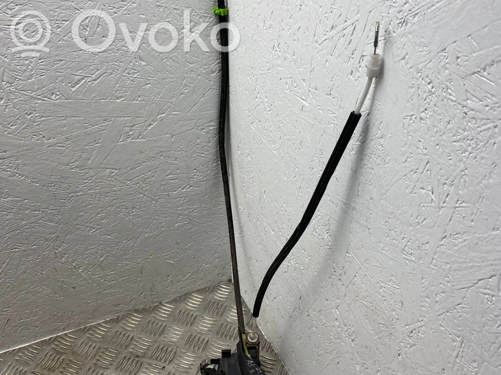 Audi A4 S4 B5 8D Rear door lock 