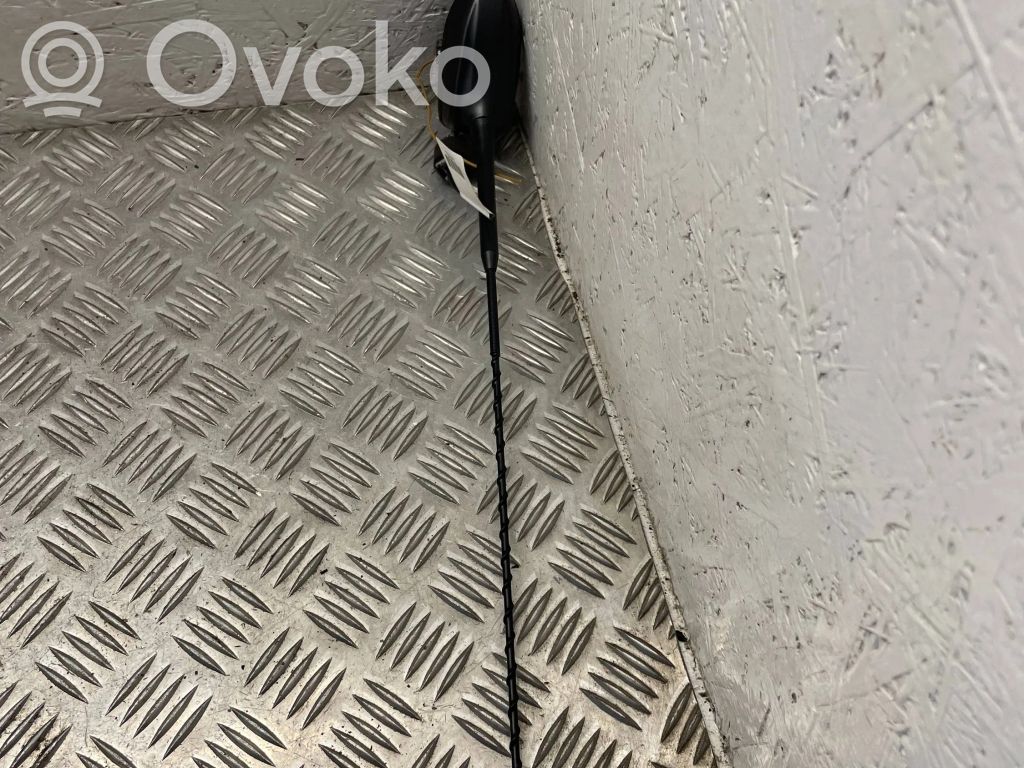 Hyundai i30 Antena (GPS antena) 