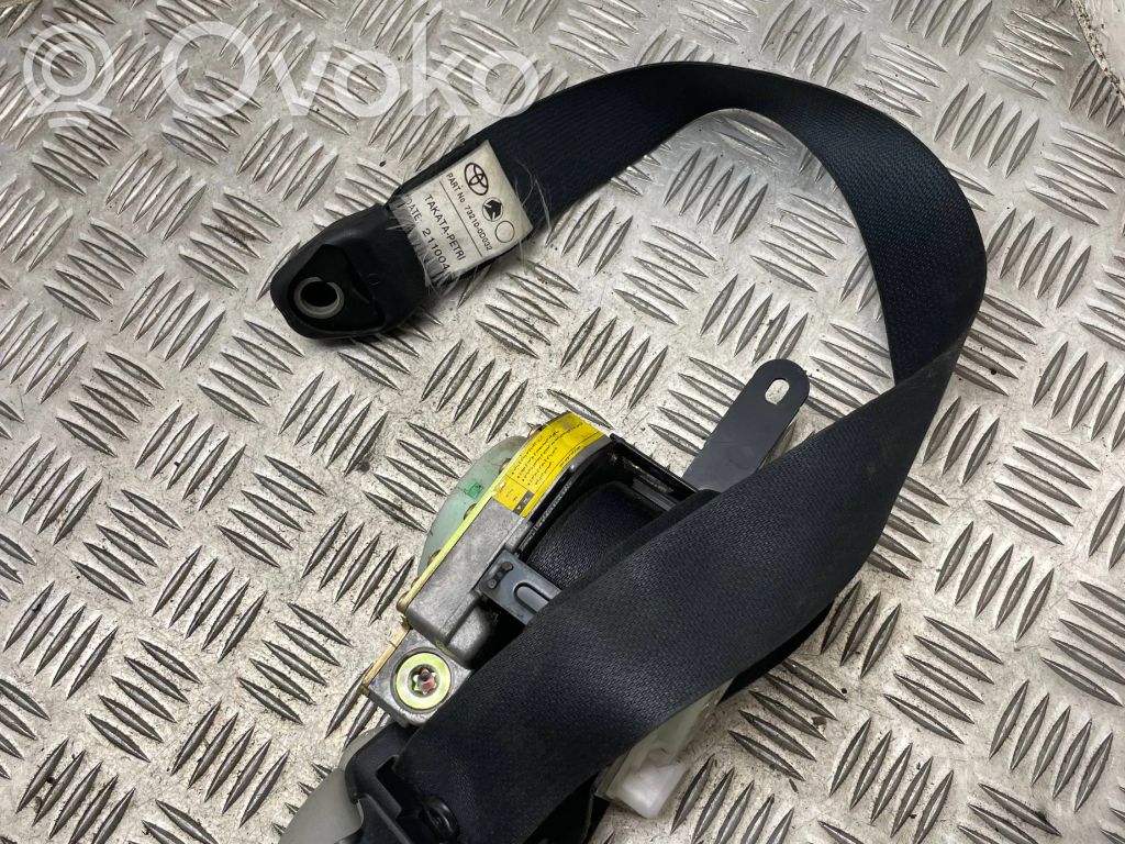 Toyota Yaris Cinturón delantero 