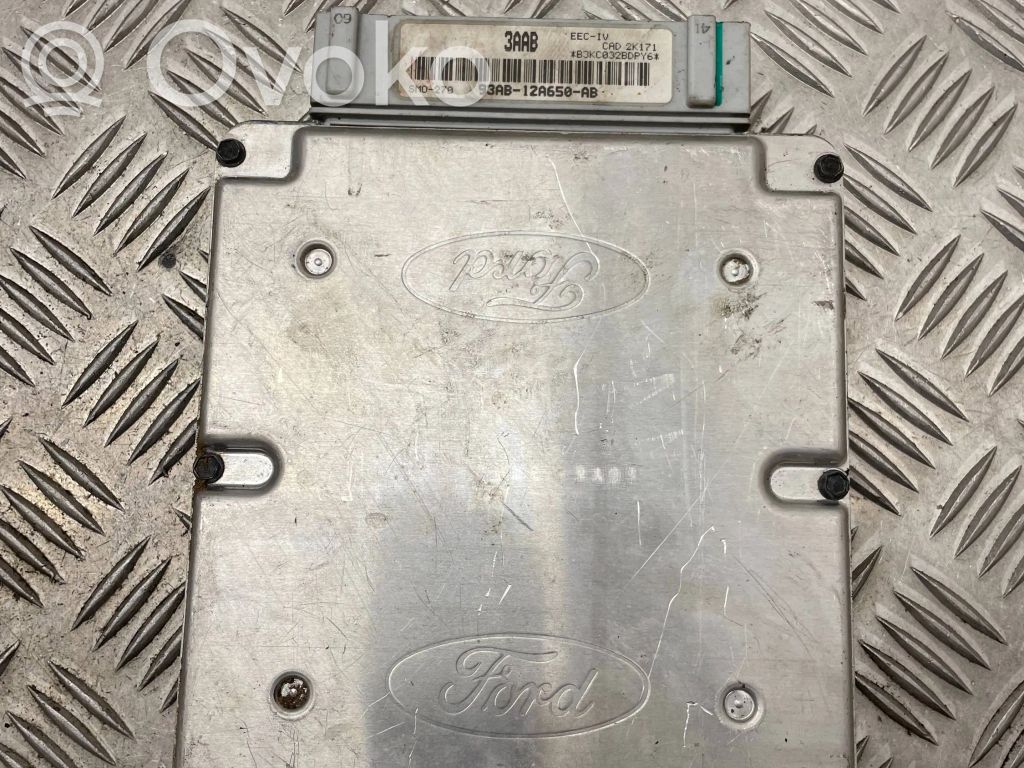 Ford Escort Engine control unit/module 