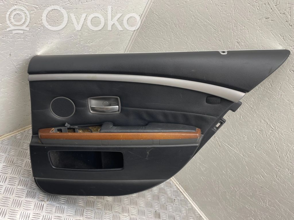BMW 7 E65 E66 Apšuvums aizmugurējām durvīm 