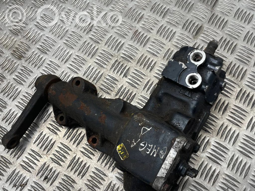 Opel Omega A Lenkgetriebe 