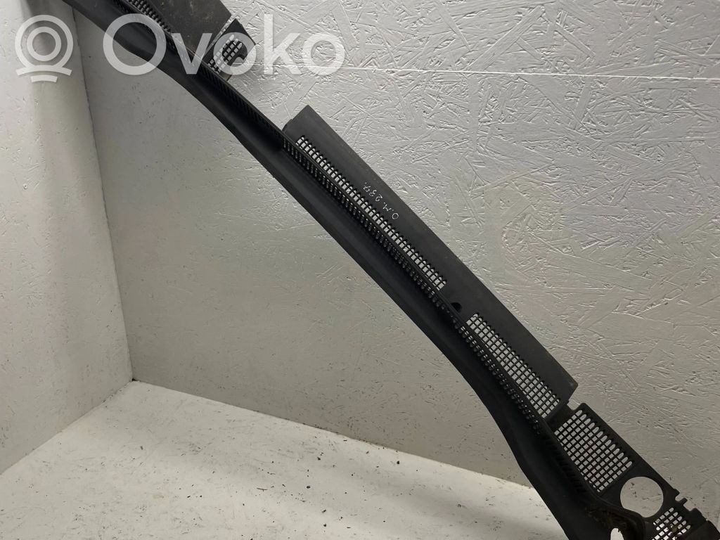 Opel Meriva A Wiper trim 