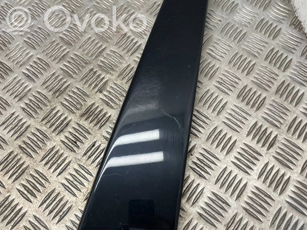Audi A8 S8 D3 4E B-pilarin verhoilu (yläosa) 