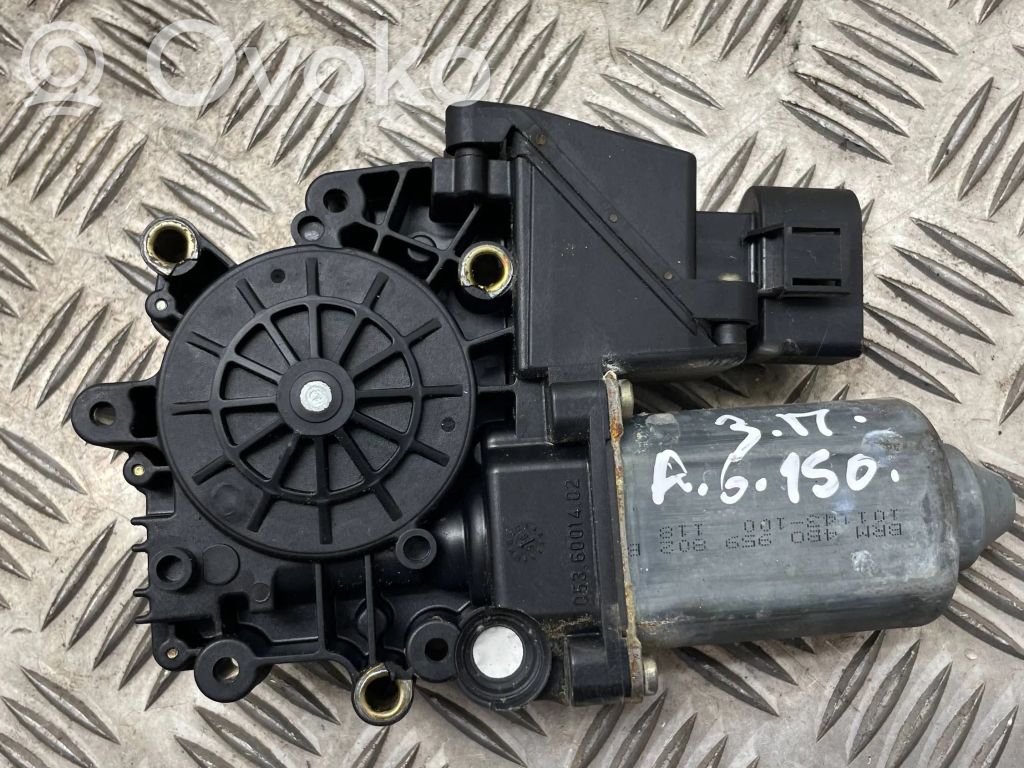 Audi A6 S6 C5 4B Takaoven ikkunan nostomoottori 