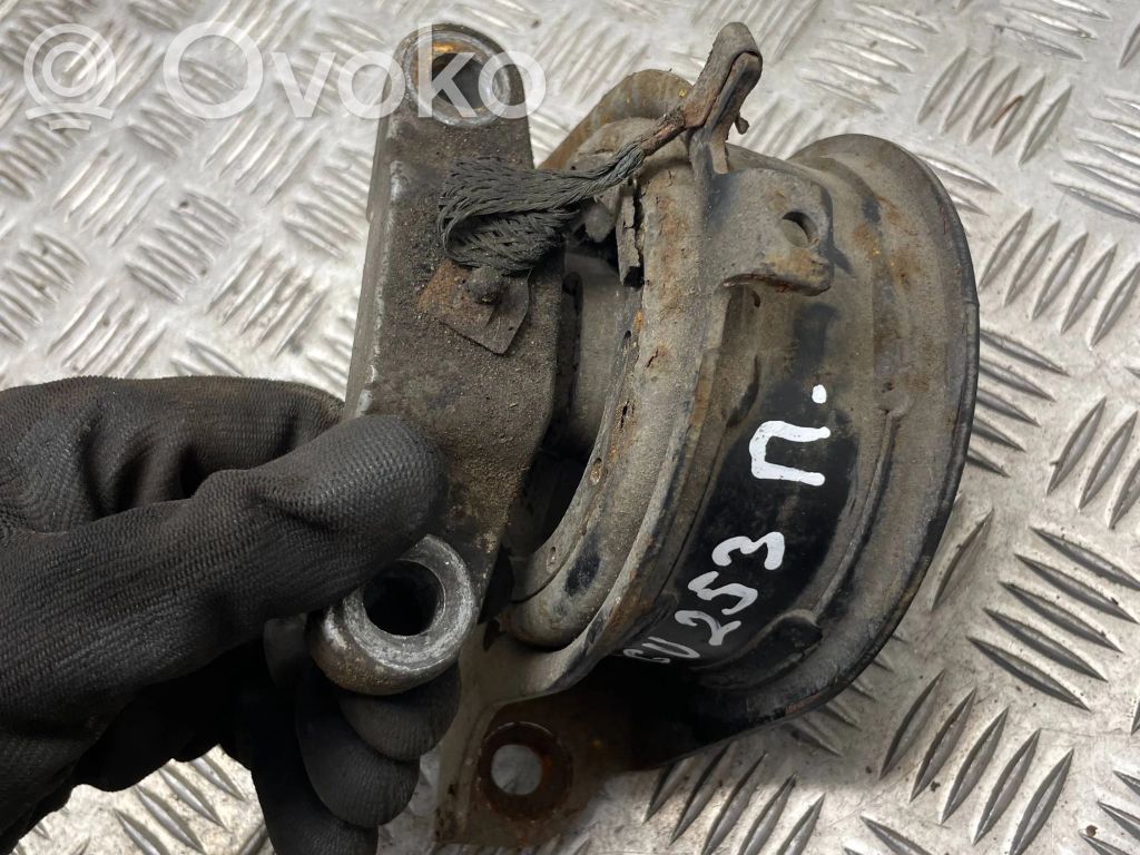Chrysler Grand Voyager IV Engine mount bracket 