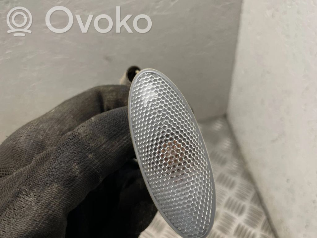 Toyota RAV 4 (XA30) Seitenblinker 